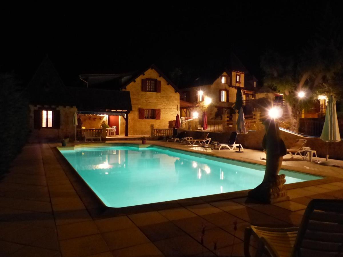 Gites La Ramee - Proche Sarlat - Perigord Noir Vézac Exterior foto
